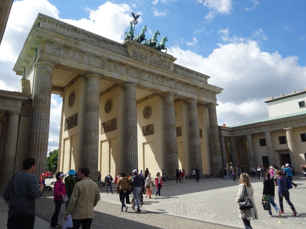 Brandenburg Gate Berlin Tour