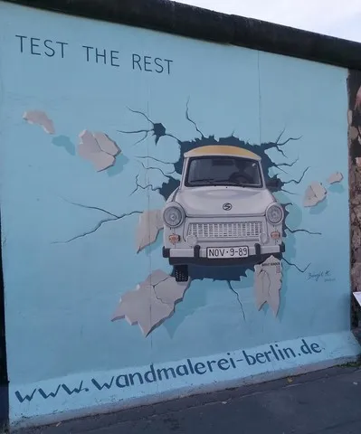 Berlin Stadtrundfahrt East Side Gallery