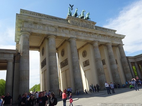 Brandenburg Gate Berlin Tour