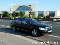 Mercedes Limousine Kanzleramt Berlin